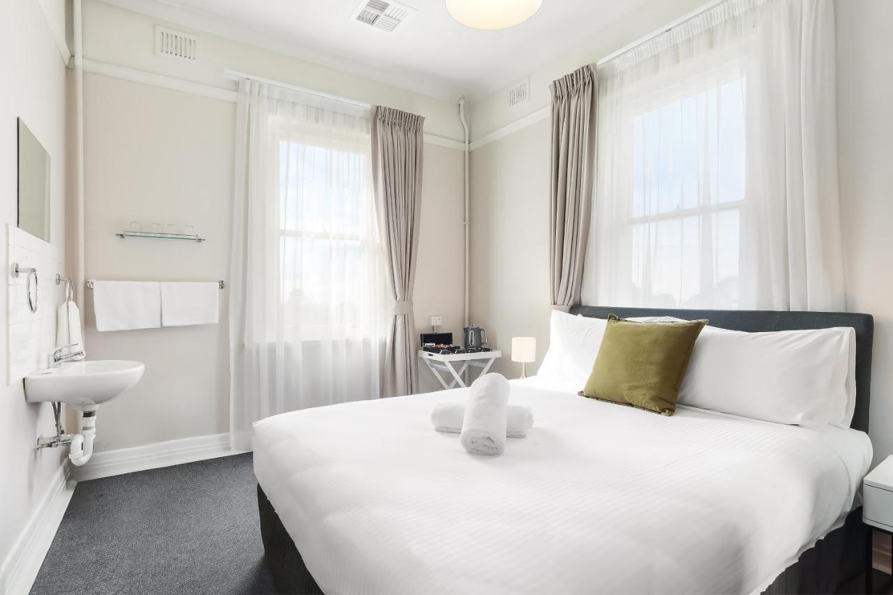 Grand View Hotel Уэнтворт-Фолс Экстерьер фото