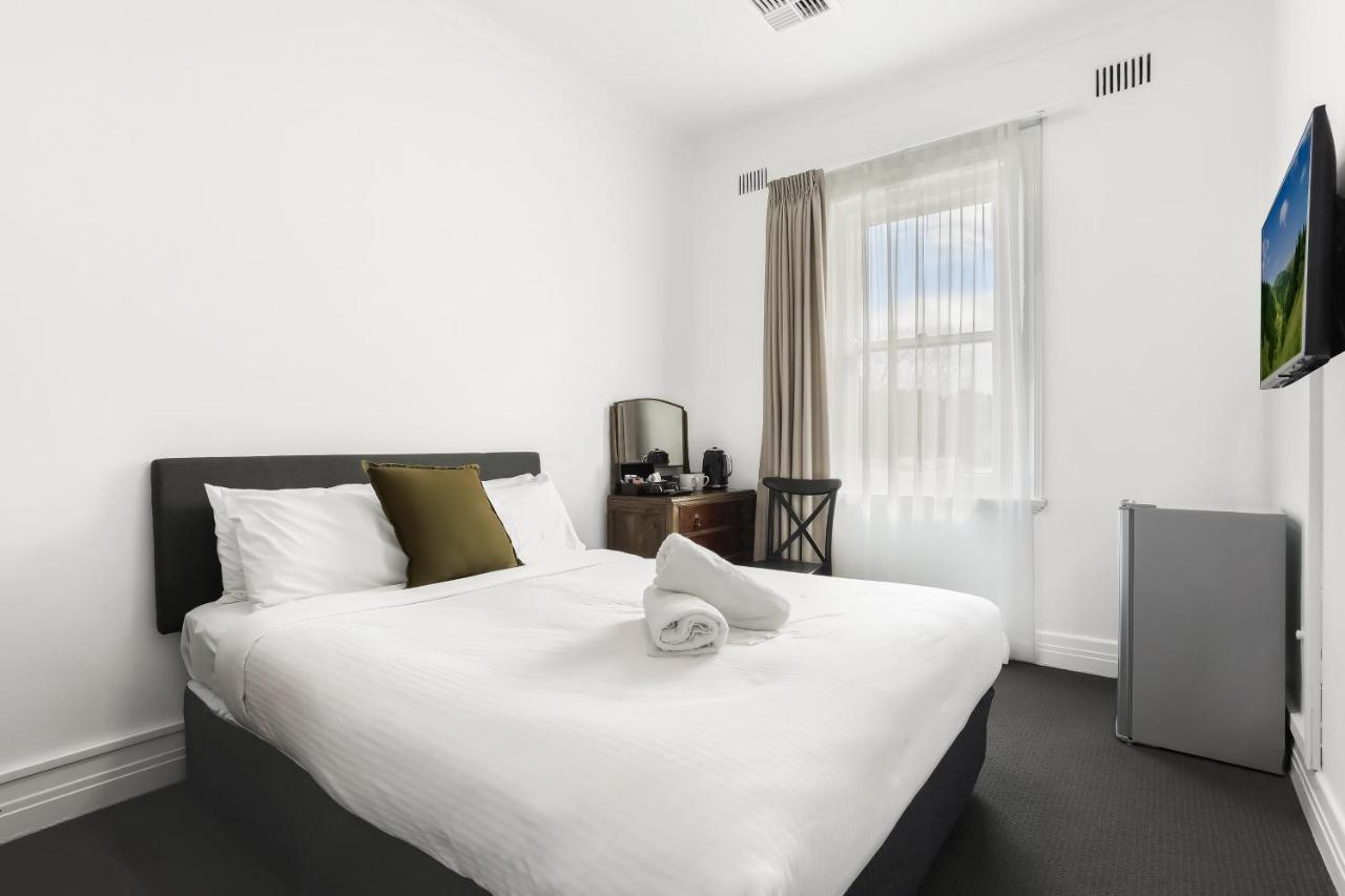 Grand View Hotel Уэнтворт-Фолс Экстерьер фото