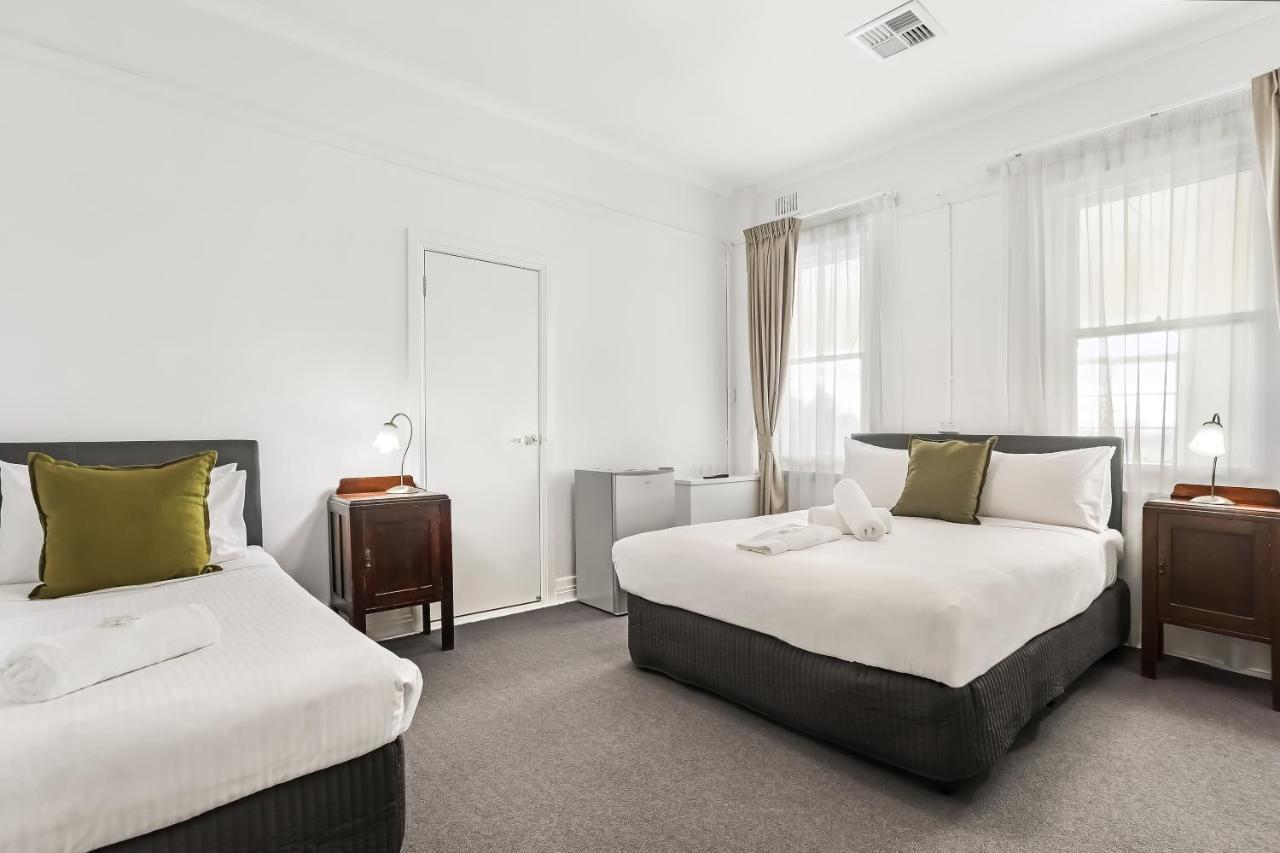 Grand View Hotel Уэнтворт-Фолс Экстерьер фото