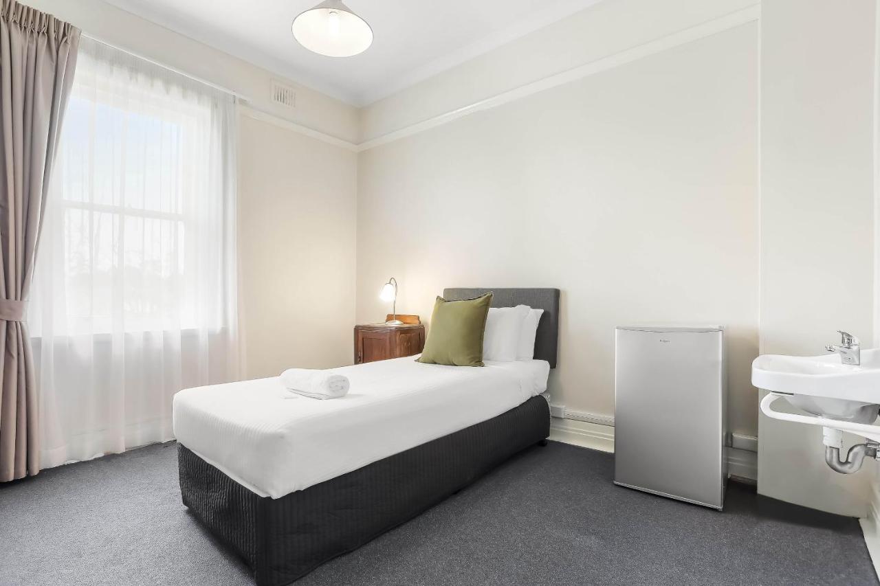Grand View Hotel Уэнтворт-Фолс Экстерьер фото